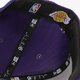 Vyriška kepurė su snapeliu NEW ERA KEPURĖ SHADOW TECH 9FIFTY LAKERS LOS ANGELES LAKERS 12040230 spalva violetinė