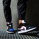 Vyriški kedai AIR JORDAN 1 MID SE 852542-005 spalva raudona