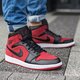 Vyriški kedai AIR JORDAN 1 MID 554724-610 spalva raudona