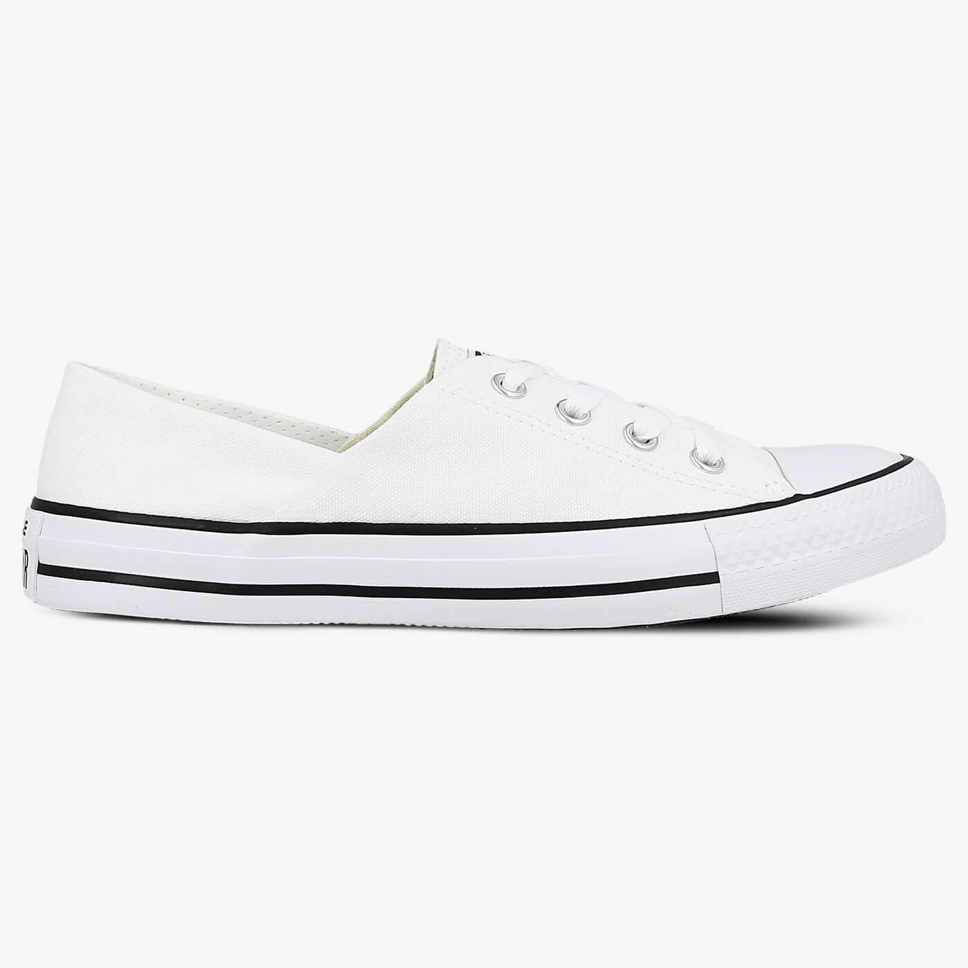 chucks converse slip on