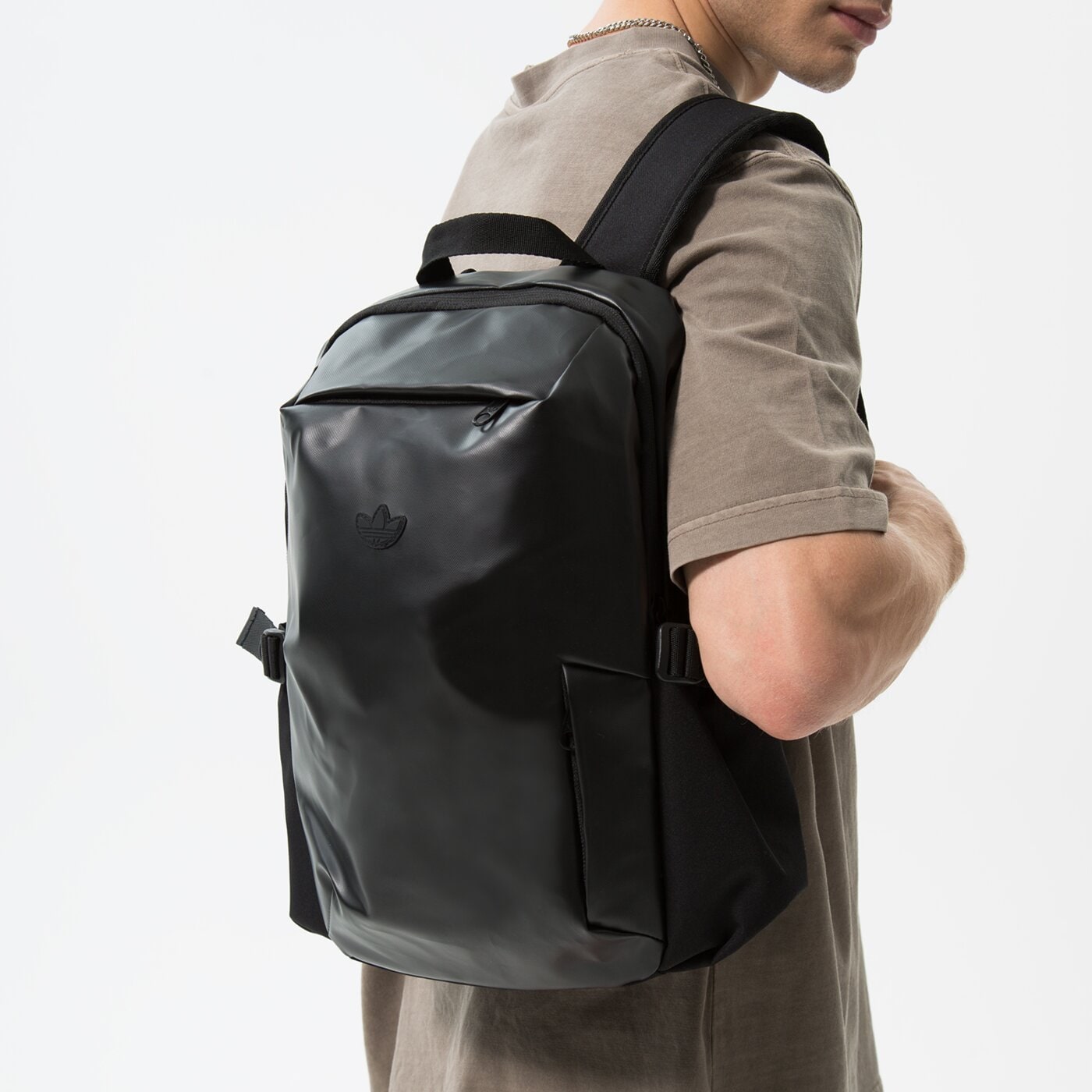 ADIDAS KUPRINĖ RIFTA BACKPACK HL6666 JUODA 55,00 EUR | Kuprinės | e ...