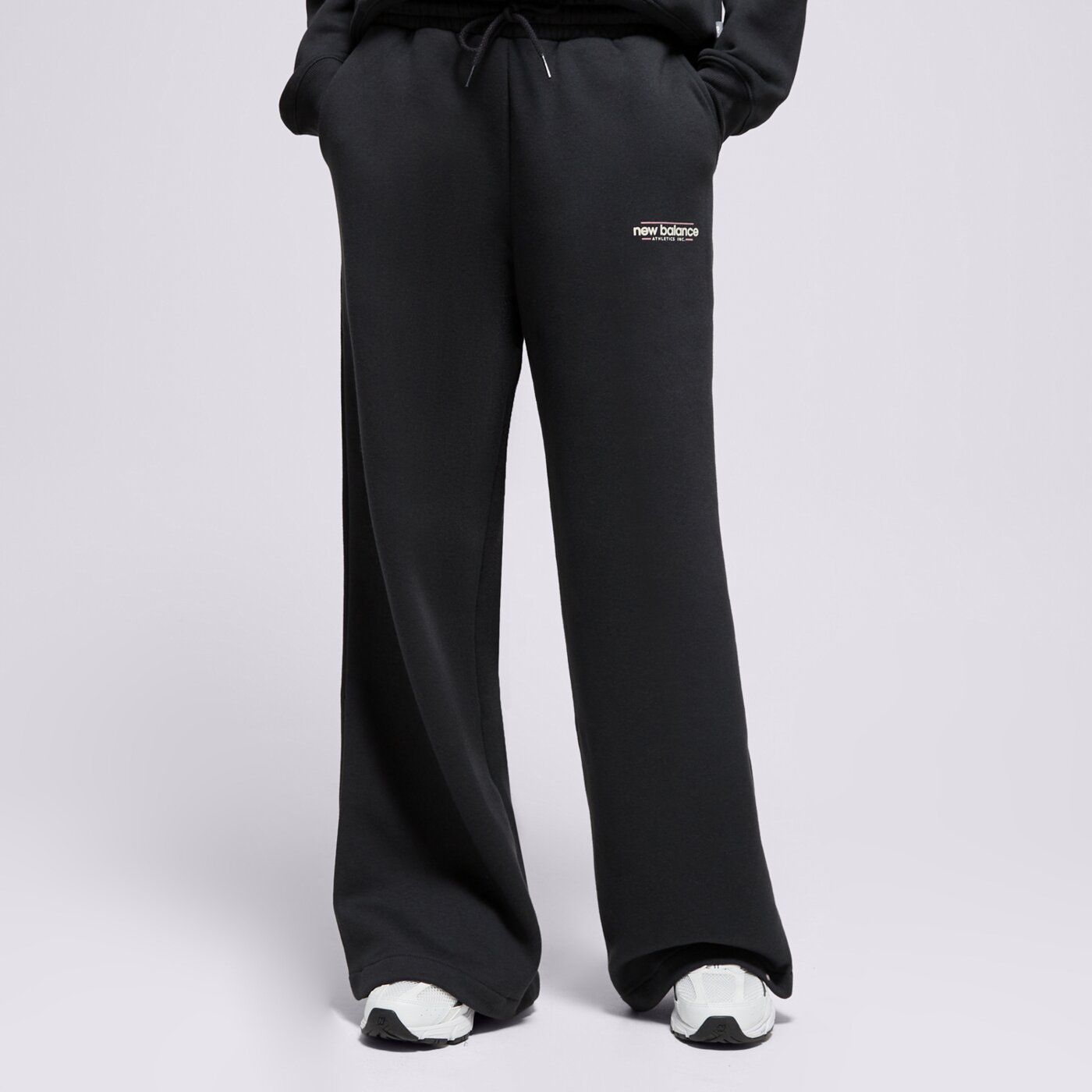 NEW BALANCE KELNĖS REIMAGINED FLEECE WIDE LEG PANT WP53903BK JUODA