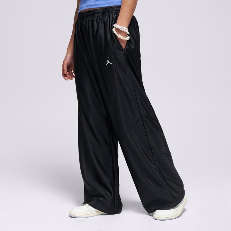 JORDAN KELNĖS BROOKLYN