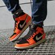 Vyriški kedai AIR JORDAN 1 MID 554724-062 spalva oranžinė