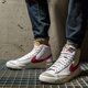 Vyriški kedai NIKE BLAZER MID '77 VINTAGE bq6806-102 spalva balta
