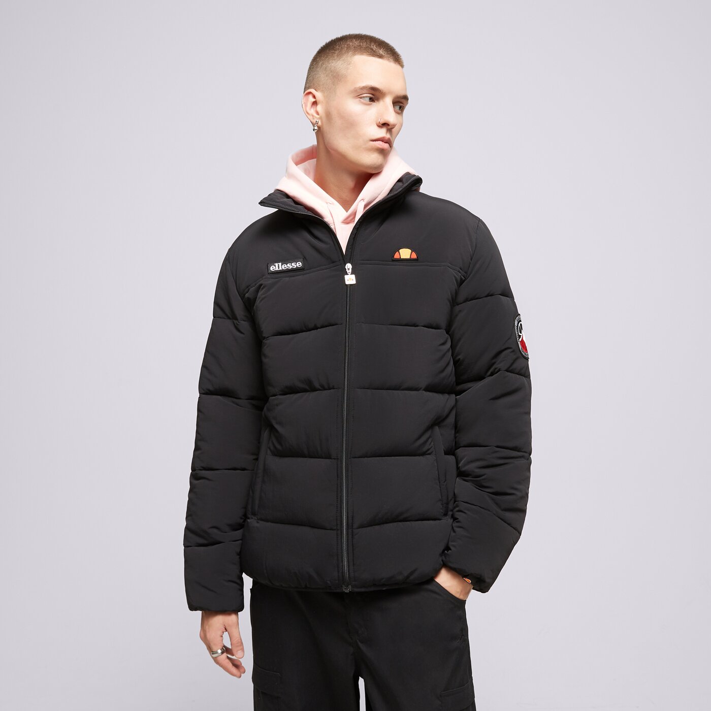 【送料無料ライン/39ショップ】 ELLESSE STRIUKĖ SHR12789011 JACKET PADDED BLK NEBULA ŽIEMINĖ ミュージシャン