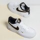 Vaikiški kedai NIKE AIR FORCE 1 LV8  dm3386-100 spalva balta