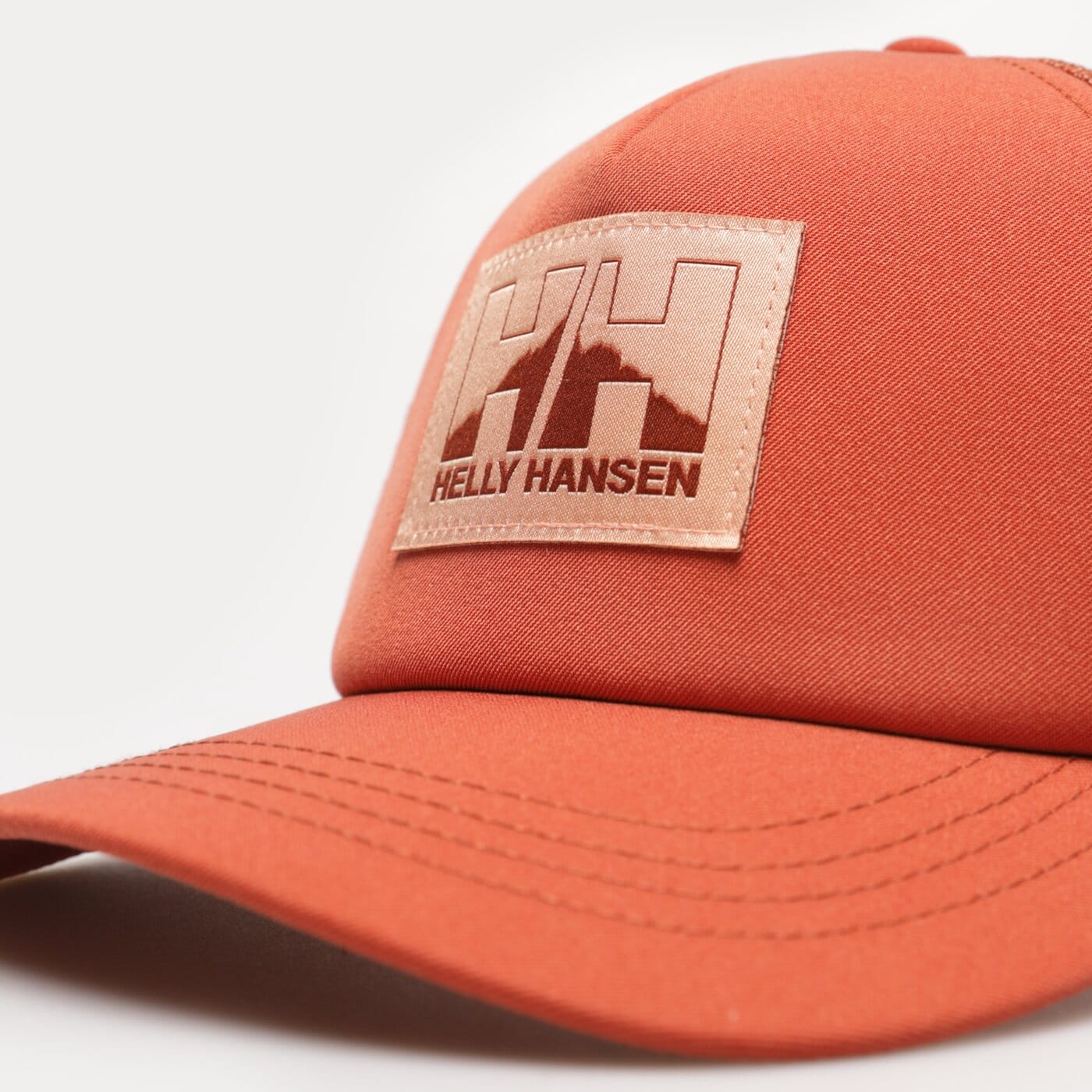 Helly Hansen Unisex Trucker Cap: Classic Fit, Breathable Mesh, Perfect For Hiking, Travel & Everyday Adventures