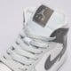 Moteriški kedai WMNS AIR JORDAN 1 MID bq6472-113 spalva balta