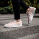 Moteriški kedai ADIDAS GAZELLE  bb5472 spalva rožinė