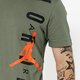 Vyriški marškinėliai JORDAN MARŠKINĖLIAI SS M AIR JUMPMAN VERTICAL bv0086-351 spalva rusvai žalsva