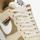 Vyriški kedai NIKE AIR FORCE 1 '07 LV8 NN dc8871-200 spalva rusvai gelsva
