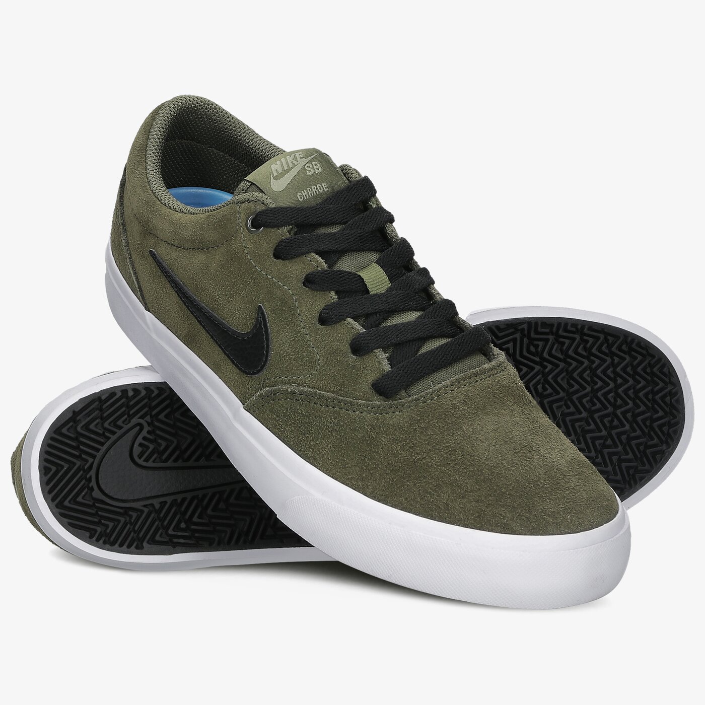 sb charge suede