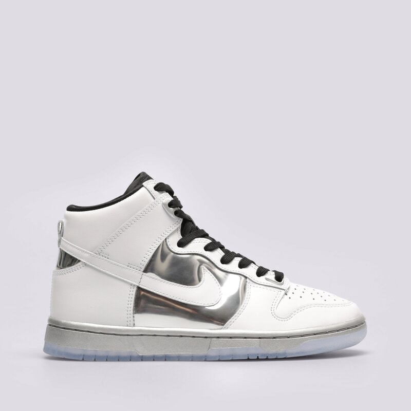 NIKE DUNK HIGH SE 