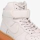 Moteriški kedai NIKE WMNS AIR FORCE 1 HI SE 860544001 spalva balta