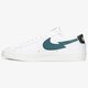 Vyriški kedai NIKE BLAZER LOW '77 dj6895-100 spalva balta