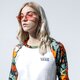 Moteriški marškinėliai VANS MARŠKINĖLIAI WM NURSERY WHITE/MULTI TROPIC vn0a4doivbm1 spalva balta