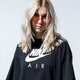 Moteriški marškinėliai NIKE MARŠKINĖLIAI AIR cj3105-010 spalva juoda
