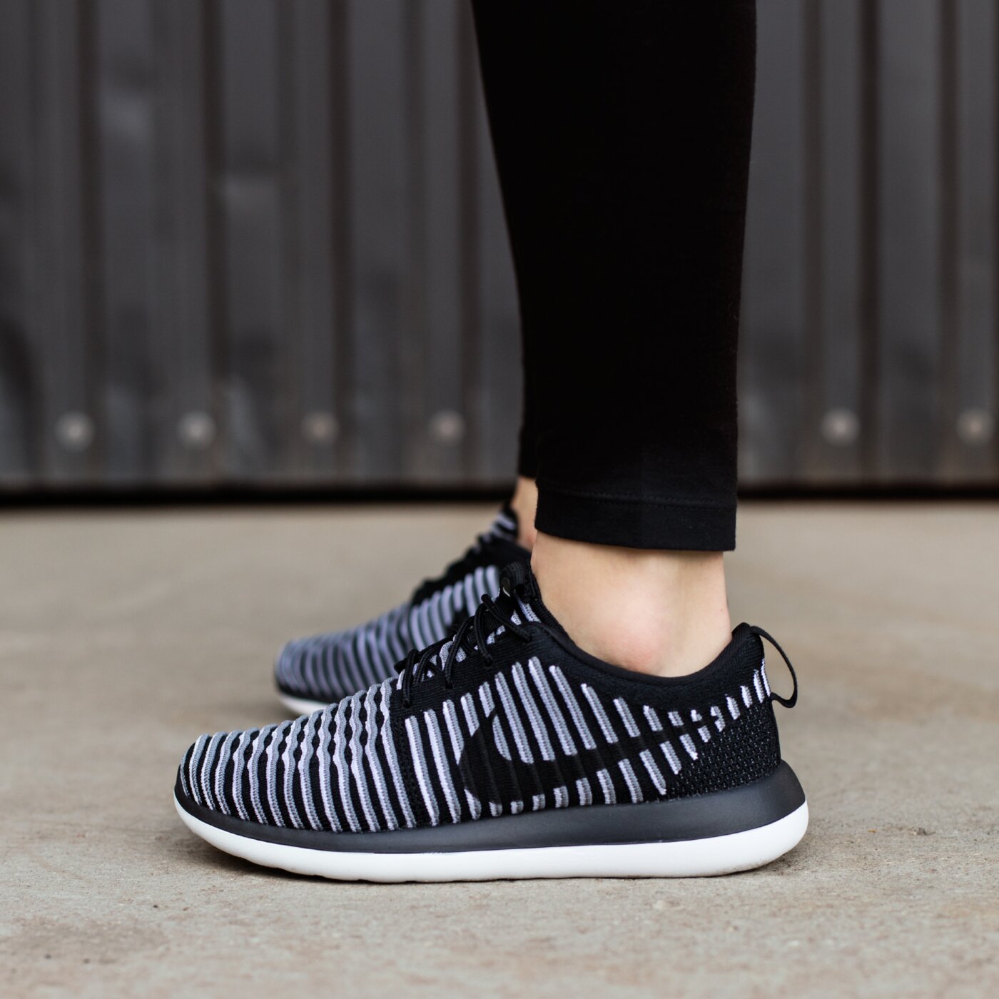 NIKE W ROSHE TWO FLYKNIT | 844929001 | JUODA | 74,95 € | Kedai | ✪  Sizeer.lt ✪