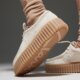 Moteriški laisvalaikio batai CLARKS TORHILL BEE 26186297 spalva kreminė