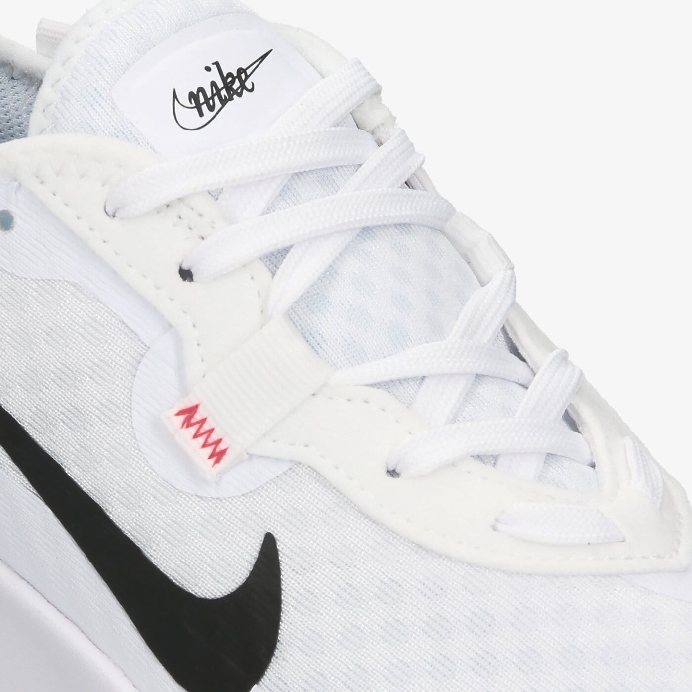 nike reposto women's white