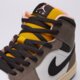Vyriški kedai AIR JORDAN 1 MID  hq2011-100 spalva balta