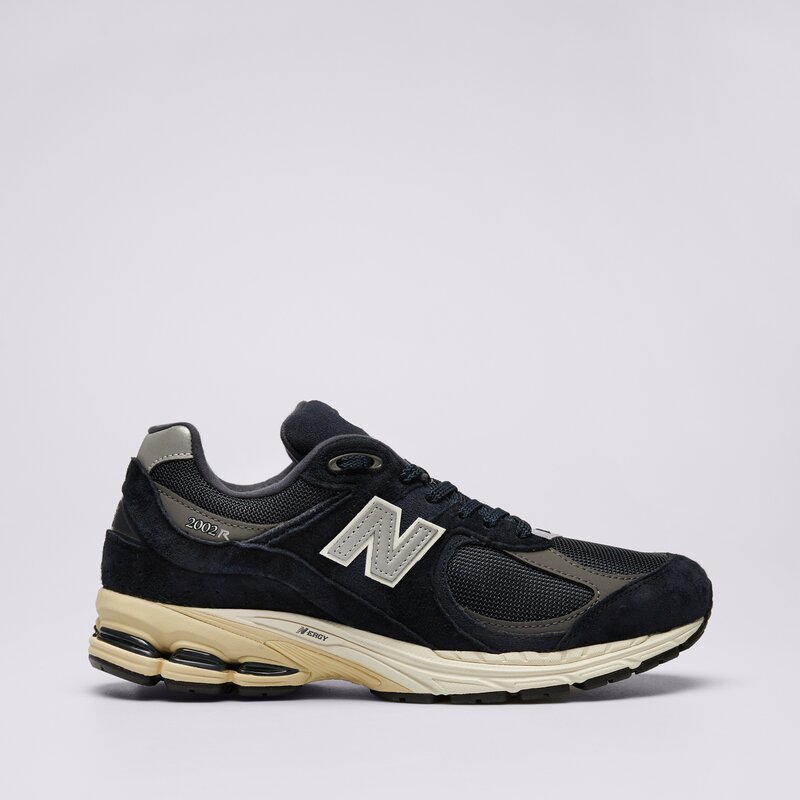New Balance 2002 | e. parduotuvėje Sizeer.lt 