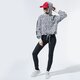 Moteriškas džemperis PUMA DŽEMPERIS SU GOBTUVU   CLASSICS CROPPED HOODY AOP 59874999 spalva juoda