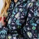 Moteriška pavasarinė striukė VANS STRIUKĖ WM MERCY REVERSIBLE PARKA BLACK/CALIFAS BLACK vn0a34fmzf71 spalva juoda