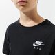 Vaikiški marškinėliai NIKE MARŠKINĖLIAI B NSW TEE AIR C/S FA21 BOY dj6613-010 spalva juoda