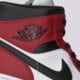 Vyriški kedai AIR JORDAN 1 MID  554724-069 spalva raudona