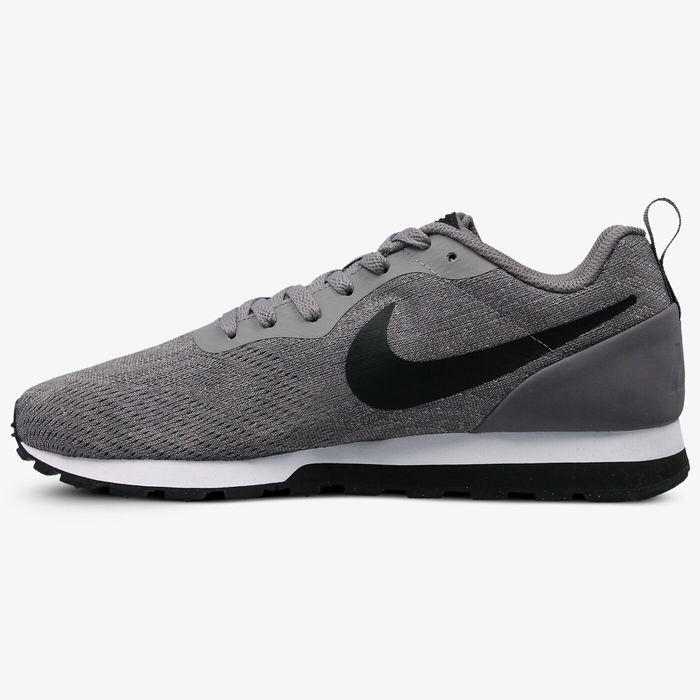 nike md runner 2 eng mesh