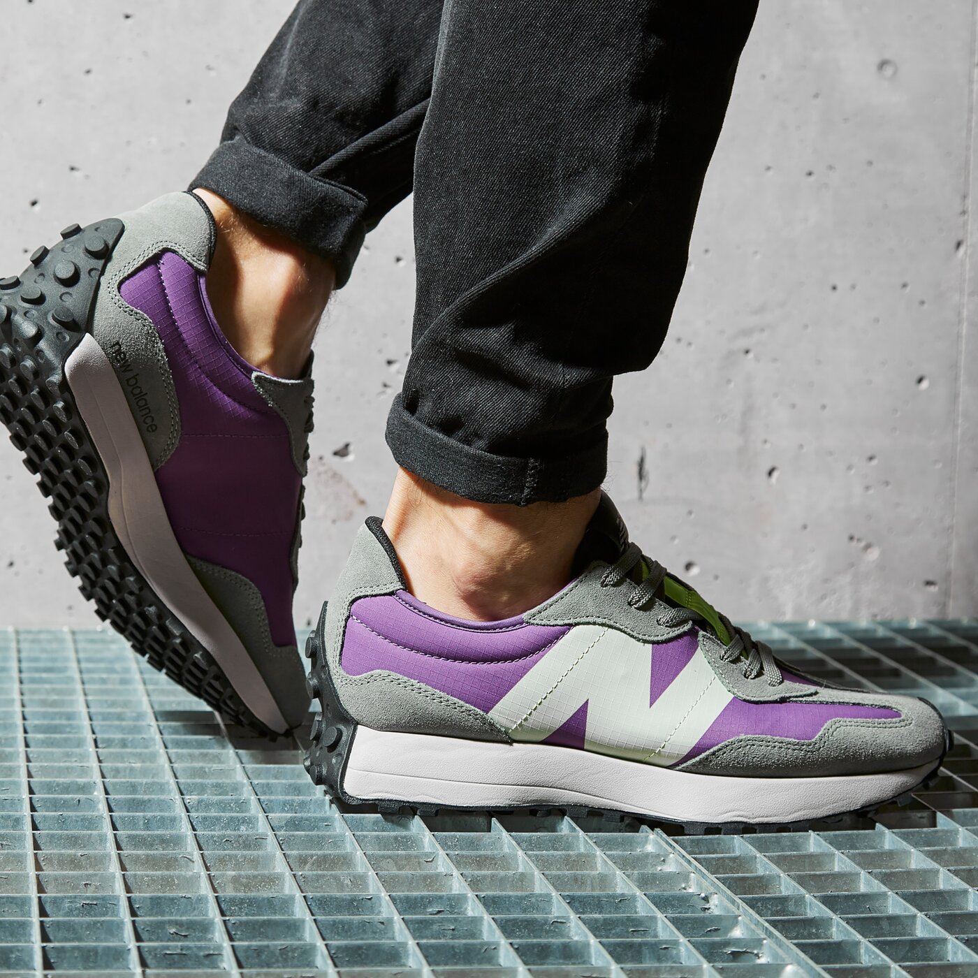 New Balance - MS327TC | HBX - HYPEBEAST 为您搜罗全球潮流时尚品牌