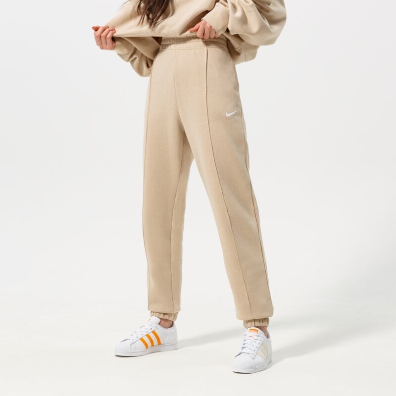 NIKE KELNĖS SPORTSWEAR ESSENTIAL