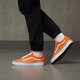 Moteriški kedai VANS UA OLD SKOOL vn0a5krfavm1 spalva oranžinė