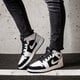 Vaikiški kedai AIR JORDAN 1 MID (GS) 554725-113 spalva balta