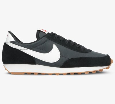 nike trainers daybreak