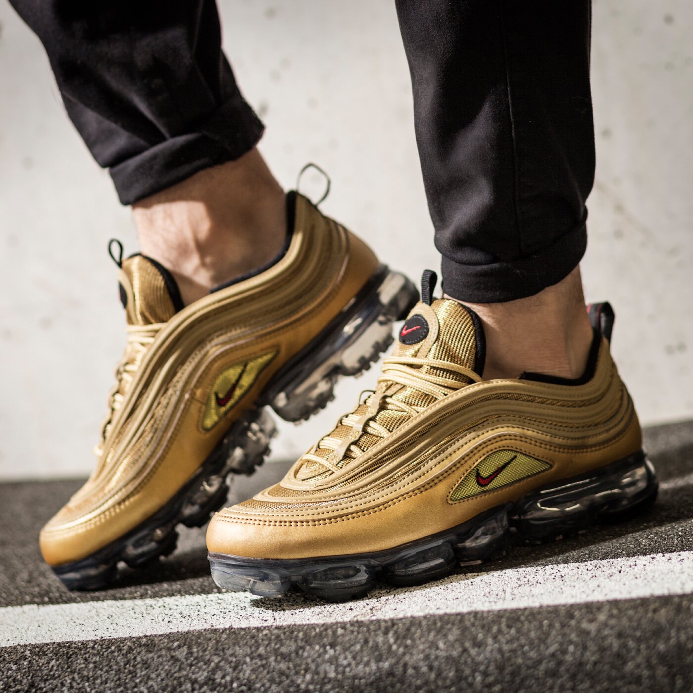 gold 97 vapormax