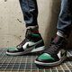 Vyriški kedai AIR JORDAN 1 MID 554724-067 spalva juoda
