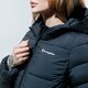 Moteriška žieminė striukė CHAMPION STRIUKĖ HOODED POLYFILLED JACKET REGULAR 113424kk001 spalva juoda
