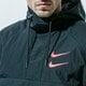 Vyriška žieminė striukė NIKE STRIUKĖ NIKE SPORTSWEAR SWOOSH cu3885-010 spalva juoda