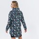 Moteriška pavasarinė striukė VANS STRIUKĖ WM MERCY REVERSIBLE PARKA BLACK/CALIFAS BLACK vn0a34fmzf71 spalva juoda