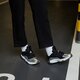 Moteriški kedai WMNS AIR JORDAN 11 CMFT LOW  dv2629-001 spalva juoda
