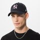 Vyriška kepurė su snapeliu NEW ERA KEPURĖ LOGO INFILL 940 NYY NEW YORK YANKEES NVY 60285095 spalva tamsiai mėlyna