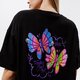 Moteriški marškinėliai VANS MARŠKINĖLIAI FLUTTER S/S vn0a54vfblk1 spalva juoda