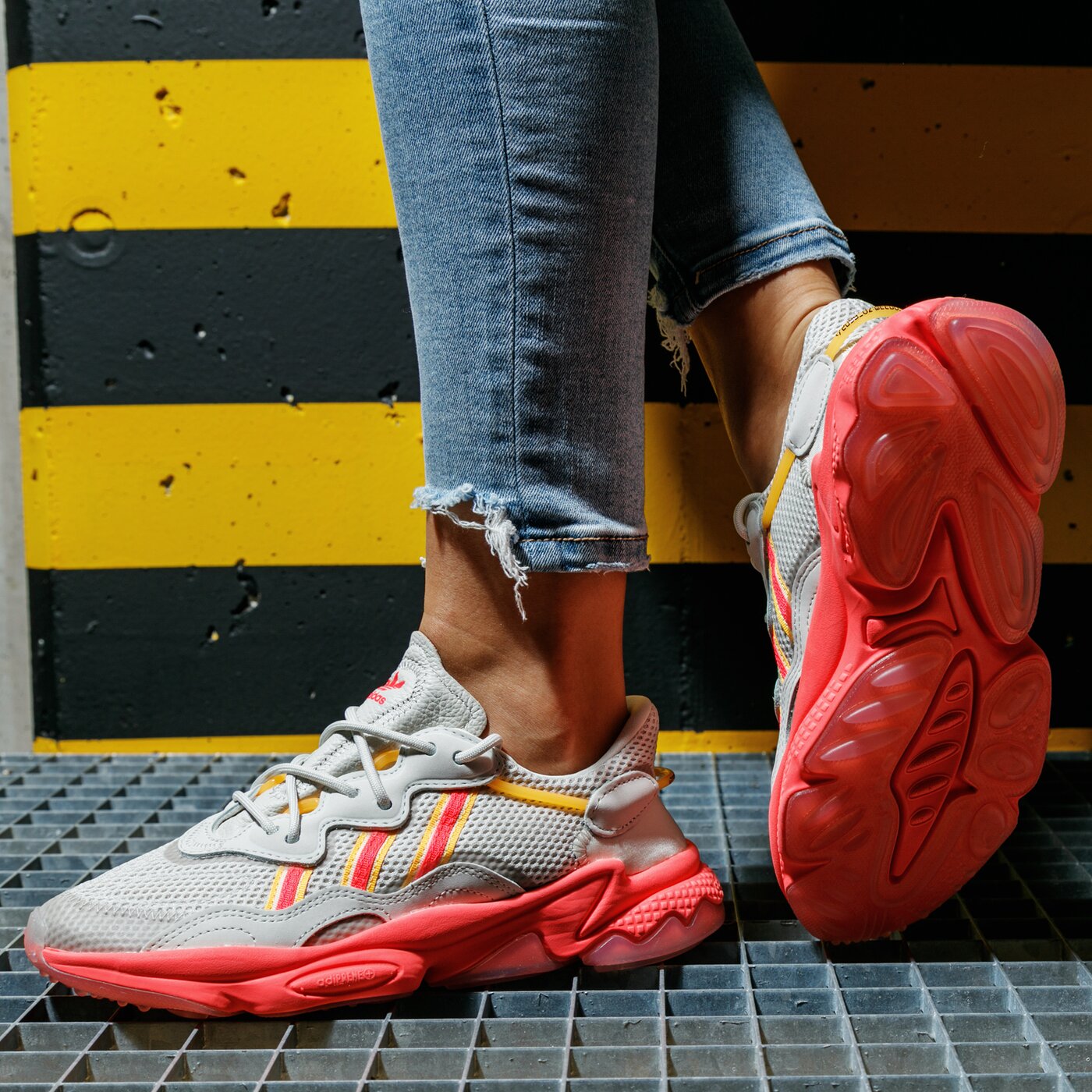 Moteriški kedai ADIDAS OZWEEGO W fv9747 spalva pilka