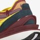 Vyriški kedai NIKE WAFFLE ONE SE dd8014-600 spalva tamsiai raudona