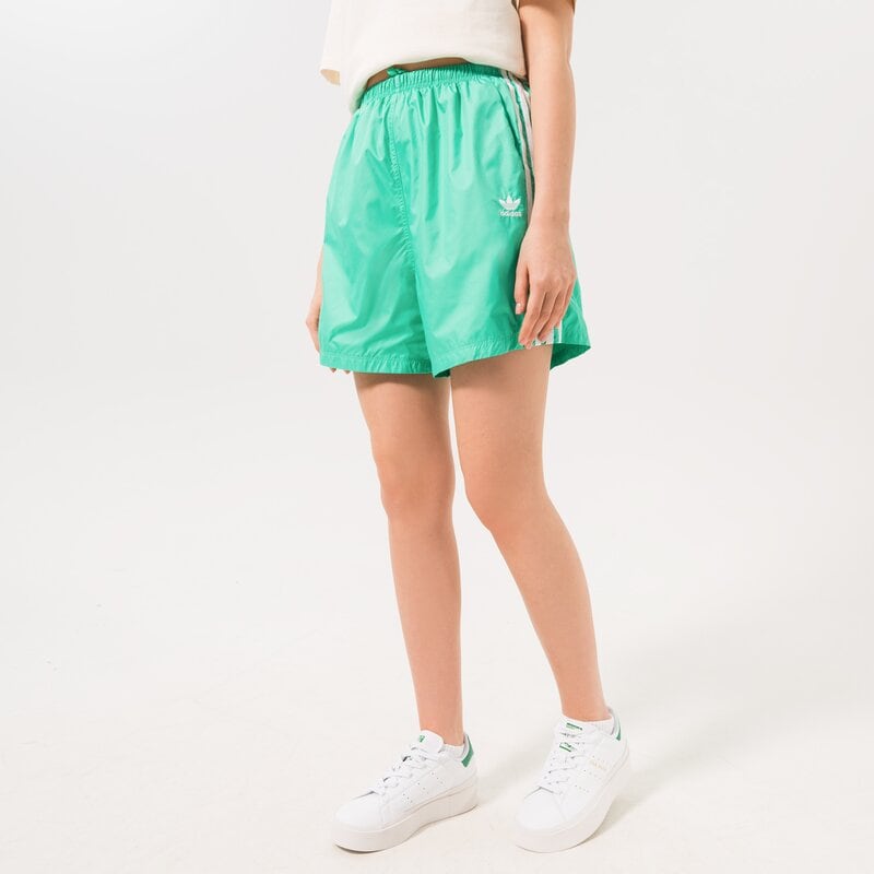 ADIDAS ŠORTAI HC1916