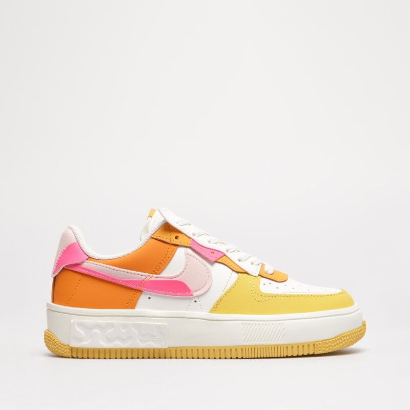 NIKE AIR FORCE 1 FONTANKA 