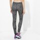 Moteriškos kelnės UNDER ARMOUR TAMPRĖS FAVORITE ALL OVER 1271675001 spalva juoda